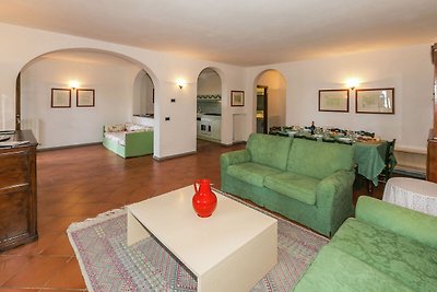 Holiday home 5 km from Sienna in the hills, s...