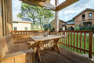 Angenehmes Chalet mit Innenwhirlpool