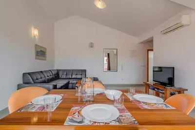 Mise Holiday Apartments - Two bedroom apartme...
