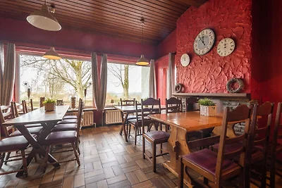 Luxus-Ferienhaus mit Sauna in der Nähe des Wa...