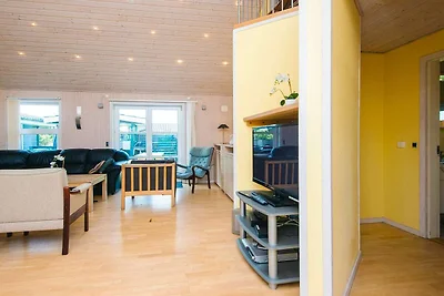 12 Personen Ferienhaus in Tarm-By Traum