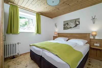 Luxuriöses Ferienhaus mit Terrasse