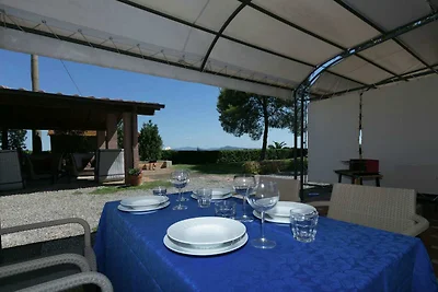 Hübsche Wohnung mit Pool in Lazise