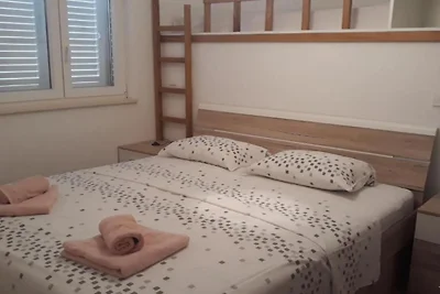 Juliet Orebić Holiday Apartments - Classic Ap...