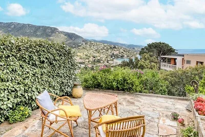 Apartment in Le Lavandou mit Meerblick
