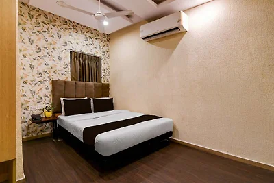 Parkstreet Townhouse Royal Garden Hotel