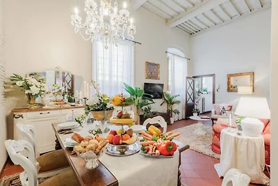 Wohnung in Lucca mit privatem Garten