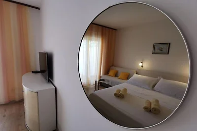 One Bedroom Apartment with Sea View and...