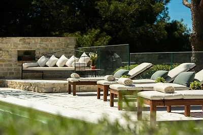 Villa Barotul con piscina