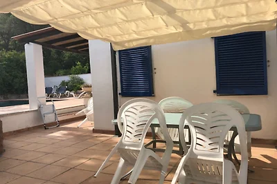 Gemütliches Ferienhaus in Santa Cristina d "A...