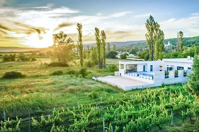 Villa in Imotski mit Schwimmbecken