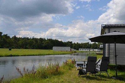 Bel chalet in un resort di lusso a Vlaanderen