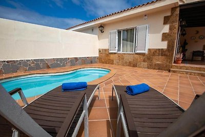 Villa con piscina privata a Playa Corralejo