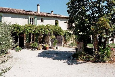 Tranquilla casa vacanze con piscina