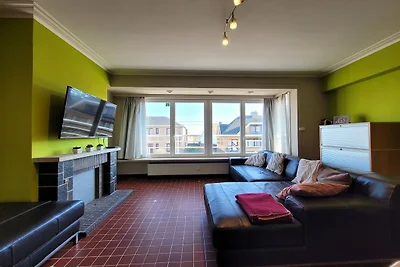 Wohnung nahe Strand in lebhafter Gegend