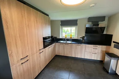 Villa in Medemblik met terras en wifi.