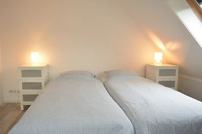 (DW122) Neues und helles Ferienhaus