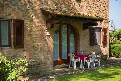 Rustikale Wohnung mit Garten und Pool