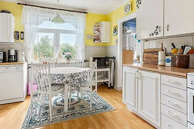 7 Personen Ferienhaus in BRUZAHOLM-By Traum
