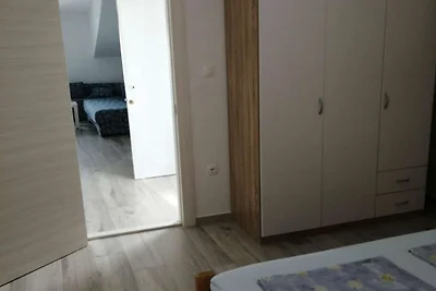 Seaside Apartments Sanda - One Bedroom Apartm...
