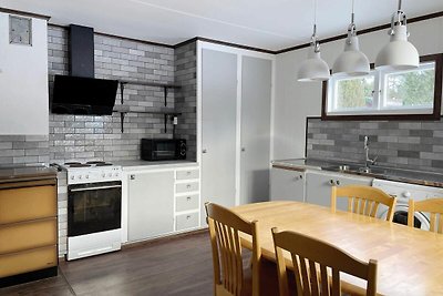 4 Sterne Ferienhaus in NORRTÄLJE-By Traum