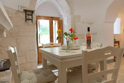 Historisches Trulli Azzalema in Cisternino