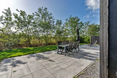 Luxury thatched holiday home for up to 6...