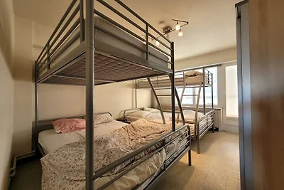 Wohnung nahe Strand in lebhafter Gegend