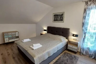 Villa Tamaris - Two Bedroom Holiday Home with...