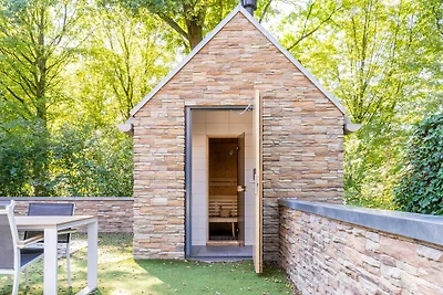 Luxuriöse Villa mit Sauna
