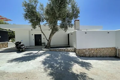 Villa in Kalkan mit Schwimmbecken
