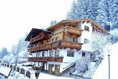 Schöne Wohnung in Zell am Ziller mit Balkon