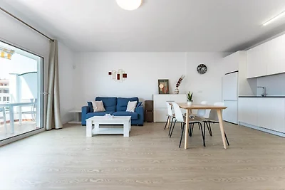 Faro's Butiplaya Apartment for 2