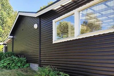 4 Sterne Ferienhaus in BORÅS