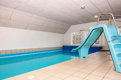 Luxus-Ruckzug mit Pool -- By Traum...