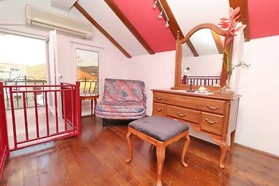 Fancy Apartments Marco - One Bedroom Apartmen...