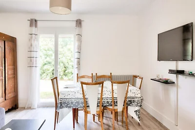 Ferienwohnung in Plovan in der Nähe des Stran...