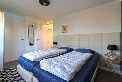 Luxuriöse Villa mit 3 Schlafzimmern am Wasser