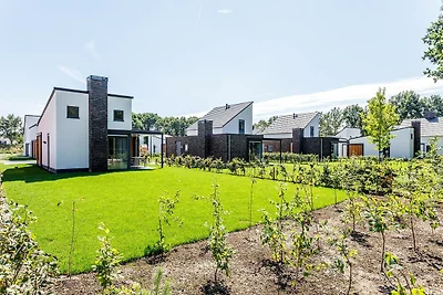 Stijlvolle villa met overdekt terras in...