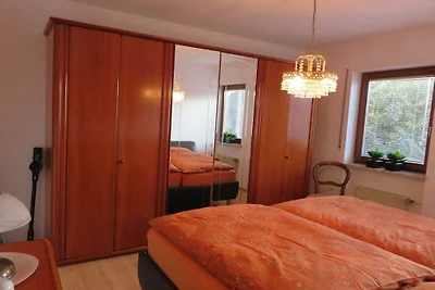 Vakantieappartement in Konz met zwembad