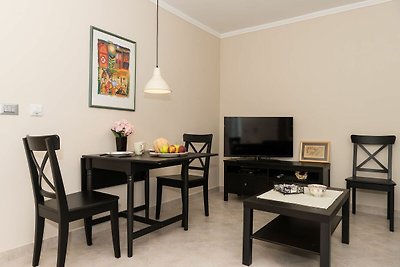 Apartments Gaura - One-Bedroom Apartment with...