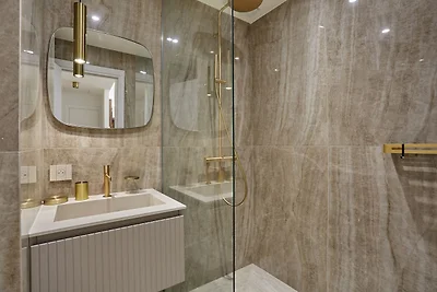 Apartment Matignon St Honore von Studio...