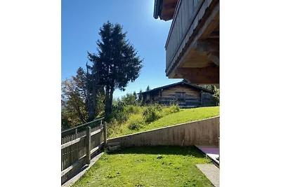 Nel cuore del comprensorio sciistico ed...