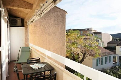 Wohnung in Bormes bei Maures Hügeln