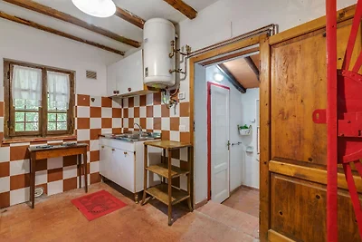 Casa vacanze d'epoca con piscina condivisa