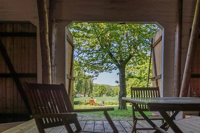 Steinbeck in der Gutsscheune Thorstorf