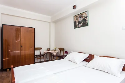 Apartments Ljubimir - Comfort One-Bedroom Apa...