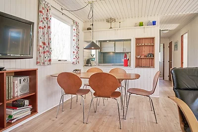 4 osob apartament w Aakirkeby-By Traum