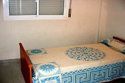 Apartment in LEscala with garden