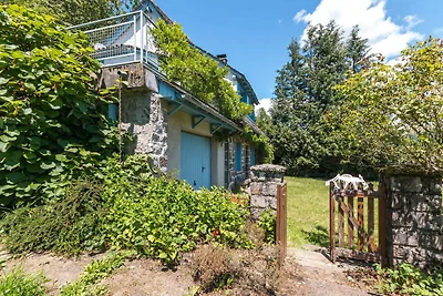 Belle villa in the Parc des Volcans...